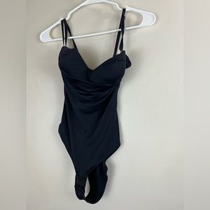 Medium/large body suit